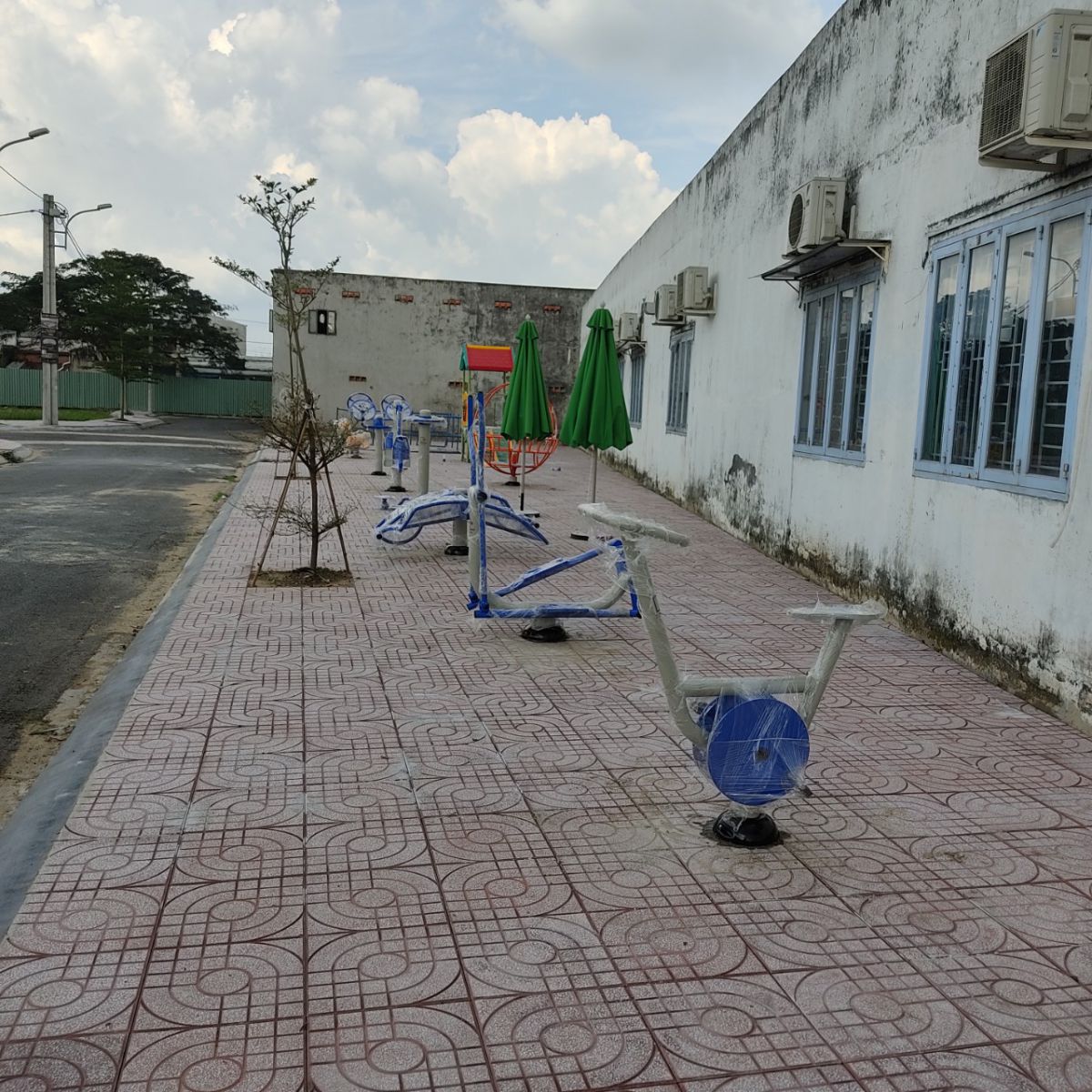 máy tập thể dục