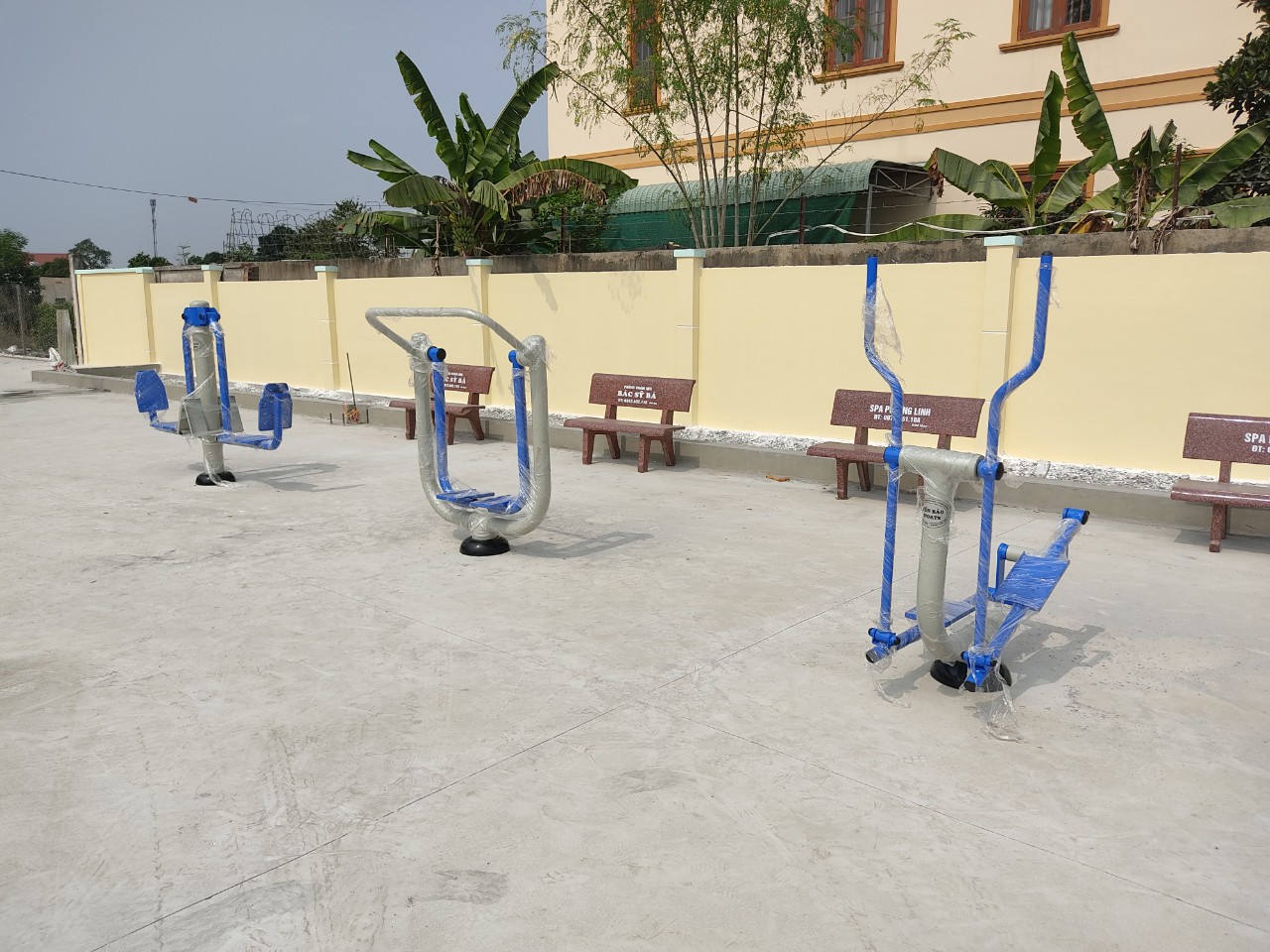 thiết bị tập thể thao ngoài trời